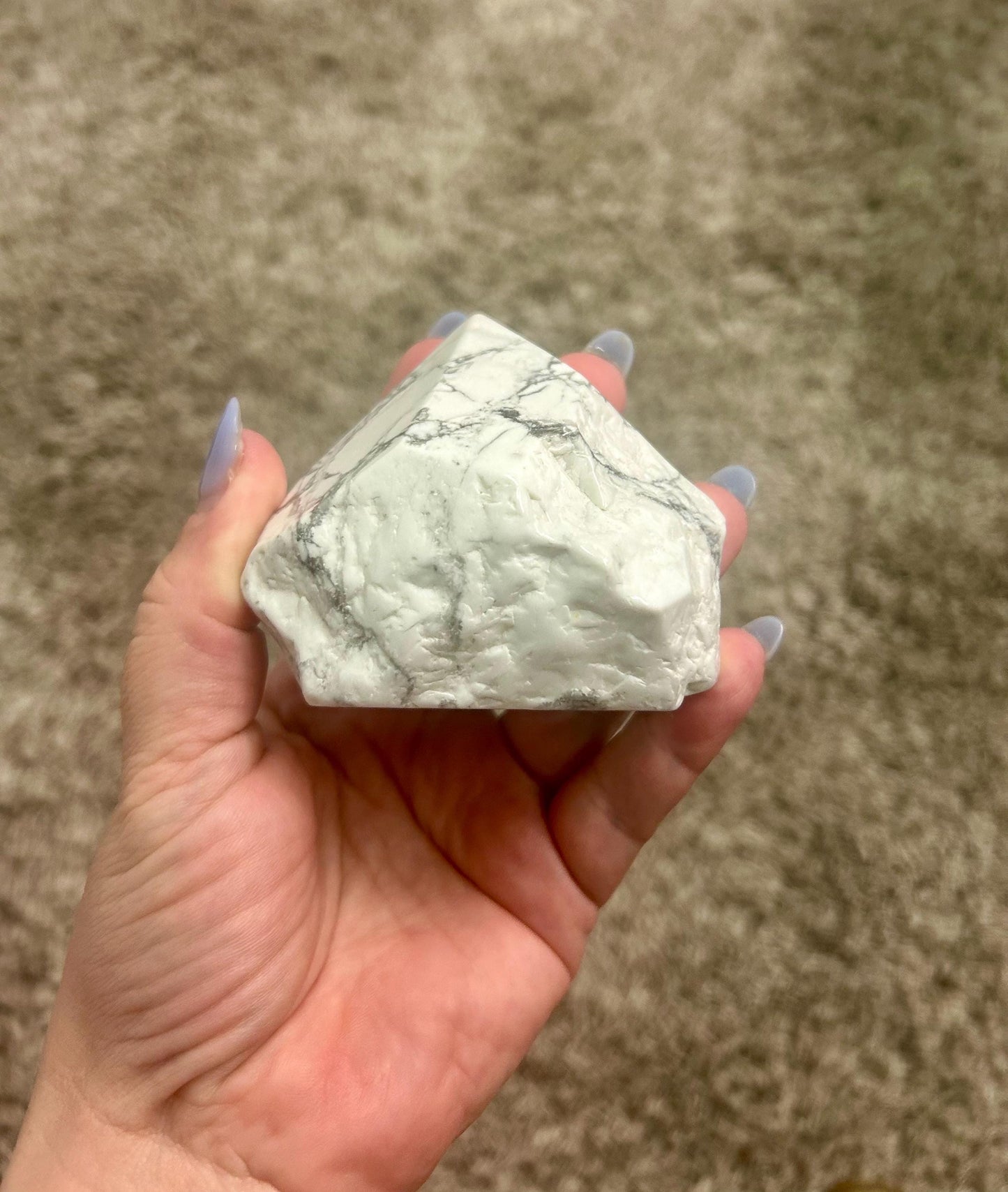 Polished Howlite Point Tower – Calming White Crystal for Sleep, Anxiety, and Clarity | Spiritual Gift | Ethically Sourced