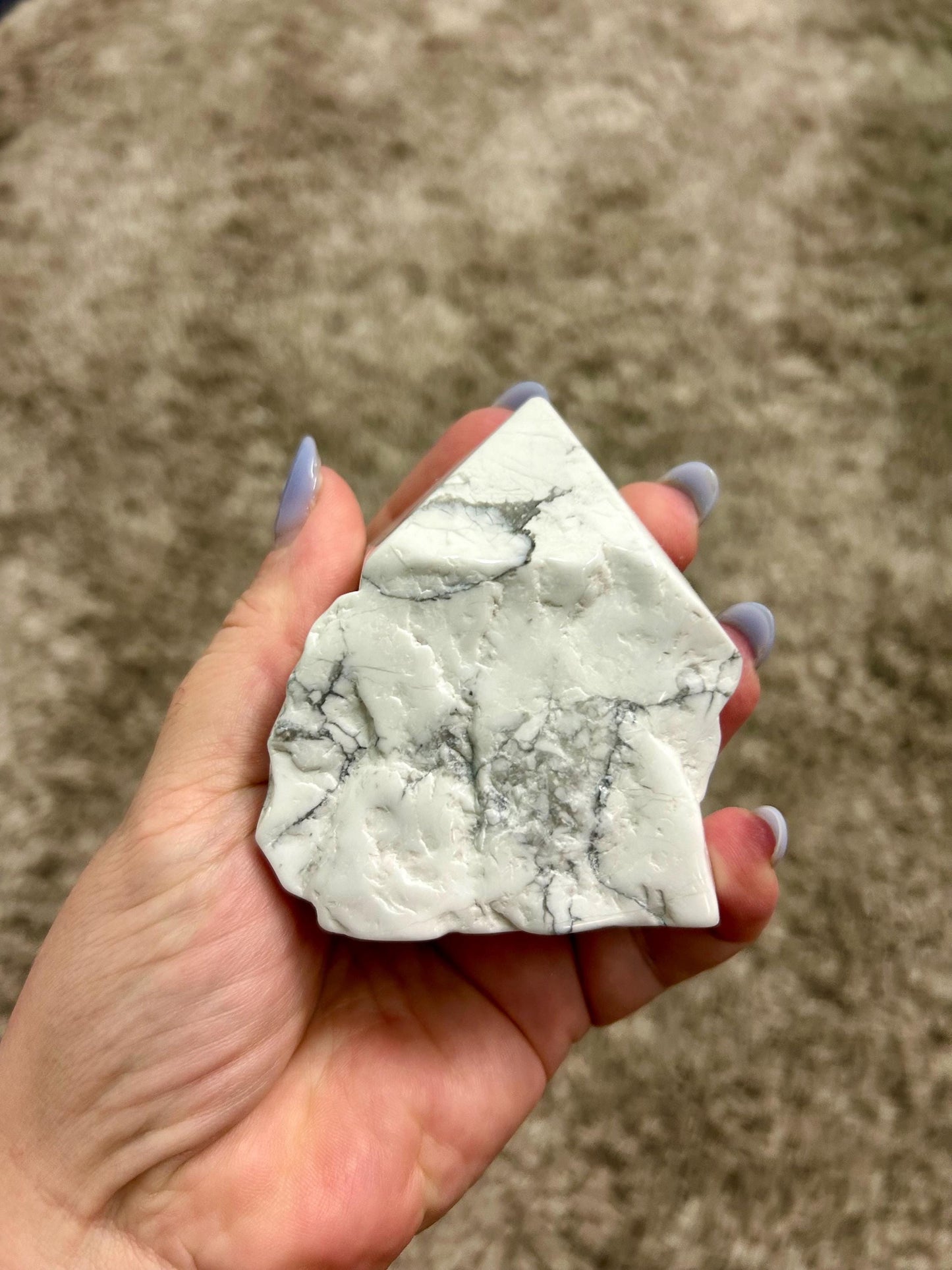 Polished Howlite Point Tower – Calming White Crystal for Sleep, Anxiety, and Clarity | Spiritual Gift | Ethically Sourced