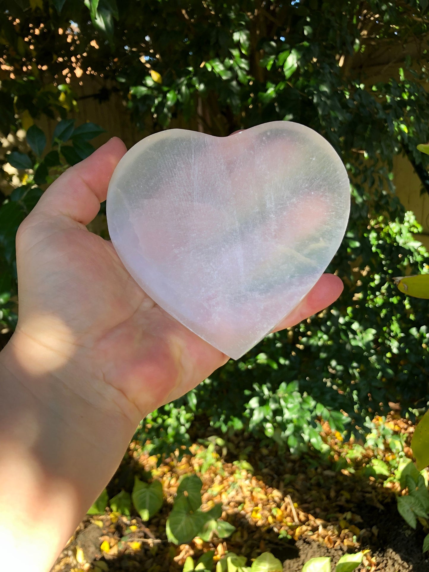 High Quality Selenite Heart Plates
