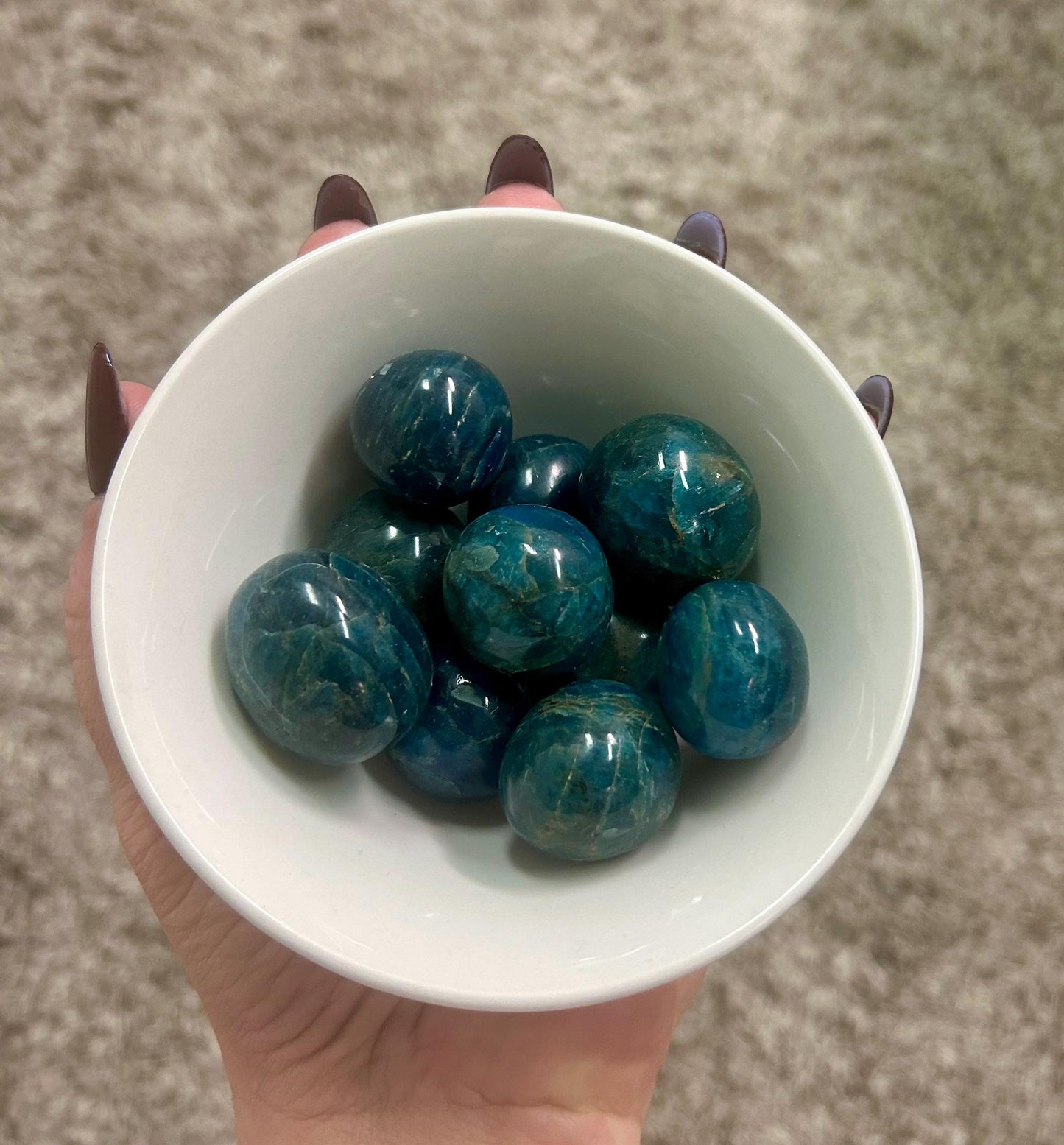 Blue Apatite Healing Stone – Tumbled Crystal for Focus, Intuition & Clear Communication